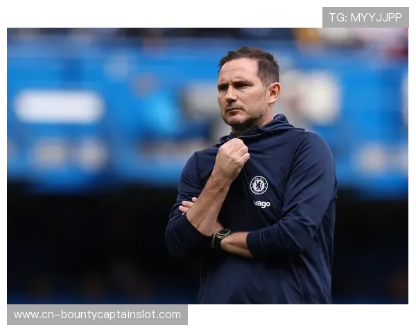 英冠兰帕德率考文垂4分领跑，赛后农夫三拳庆祝引热议